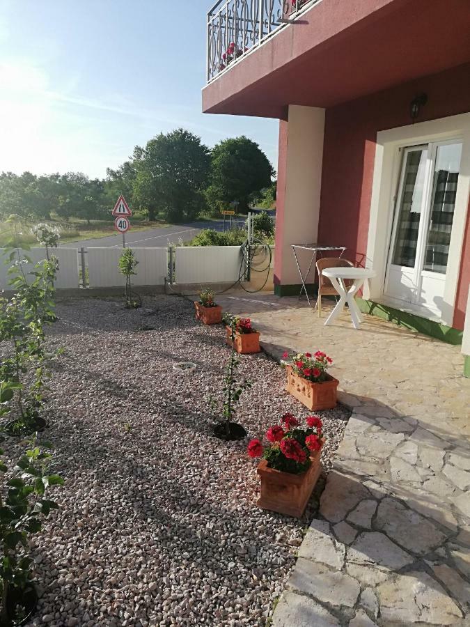 Apartmani Sladic Skradin Esterno foto