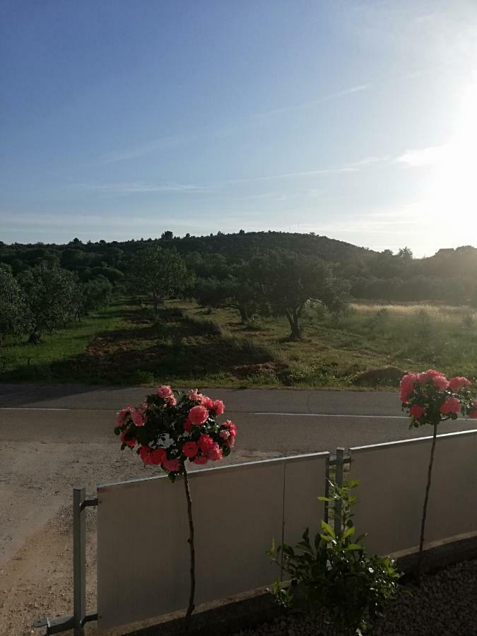 Apartmani Sladic Skradin Esterno foto